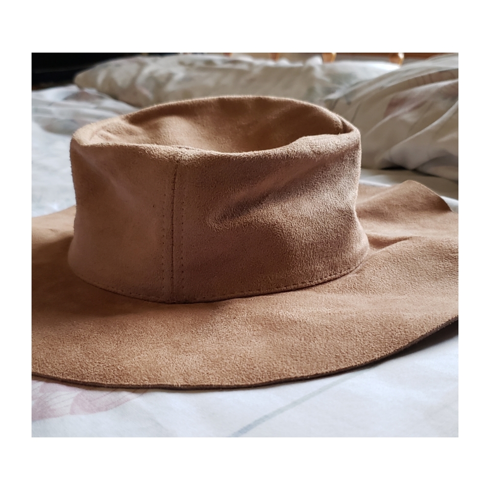 suede hat